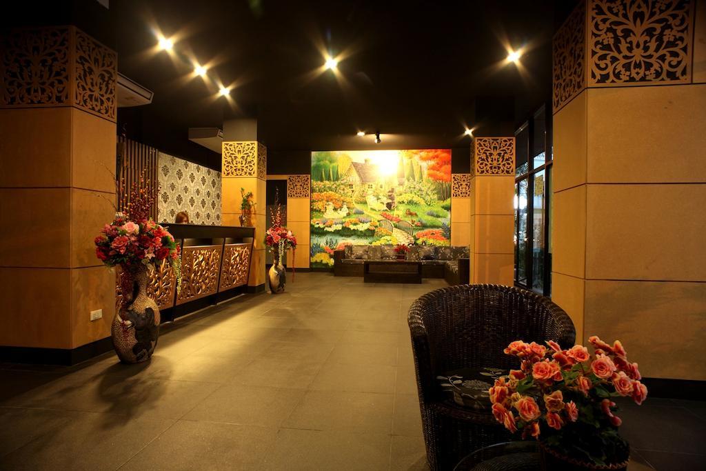 The Corner Hotel (Adults Only) Chiang Rai Eksteriør billede