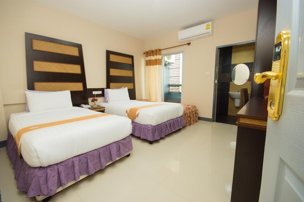 The Corner Hotel (Adults Only) Chiang Rai Eksteriør billede