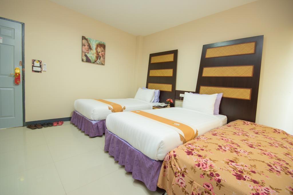The Corner Hotel (Adults Only) Chiang Rai Eksteriør billede