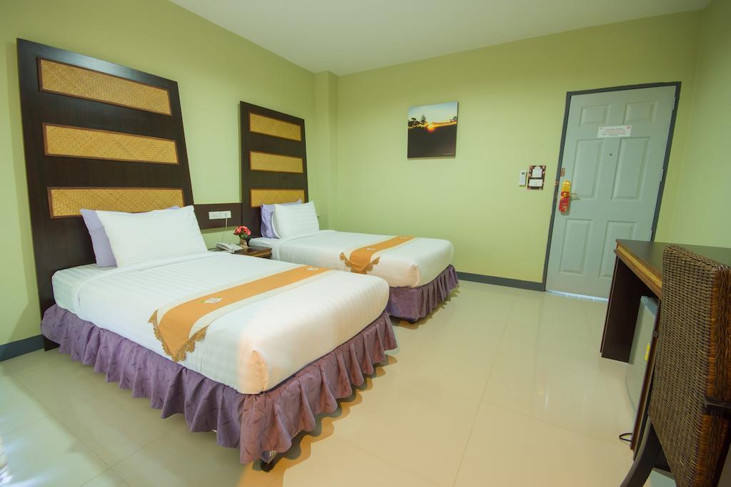 The Corner Hotel (Adults Only) Chiang Rai Eksteriør billede